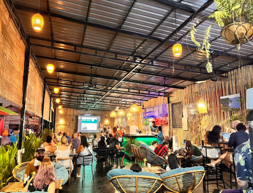 Sabai Lifestyle – Mediterranean & Middle Eastern Pool, Bar & Kitchen